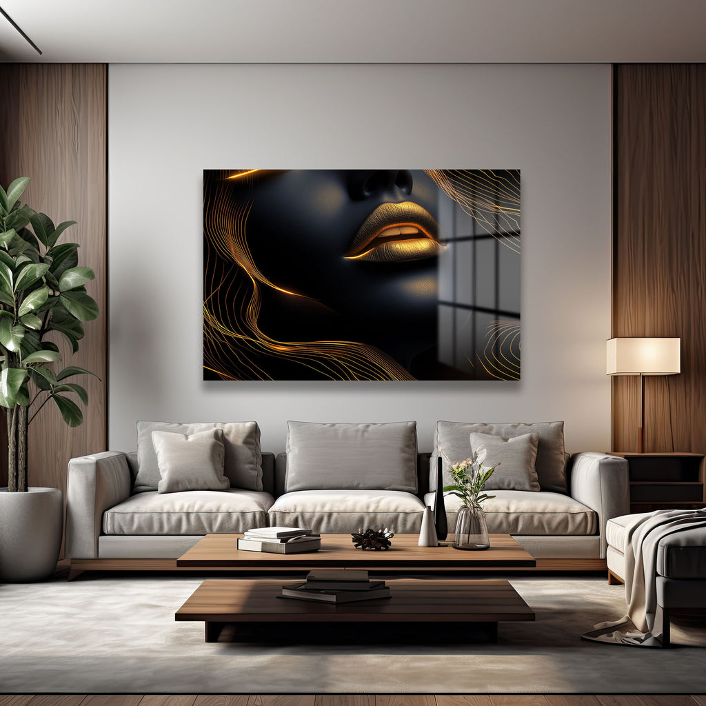 Altın Dudaklar ve Işıltılı Çizgiler: Modern Sanat Temperli Cam Tablo