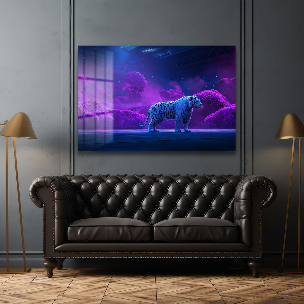 Neon Rüyası: Mor Ormanda Beyaz Kaplan Temperli Cam Tablo