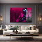 Joker'in Gizemli Dünyası: Pembe Şehirde Modern Temperli Cam Tablo