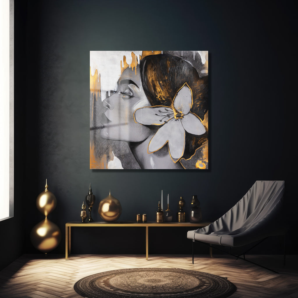 Altın Damlalı Modern Kadın Portresi Cam Tablo