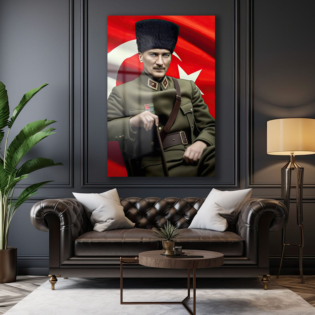 Atatürk ve Şanlı Türk Bayrağı: Milli Ruh Cam Tablo
