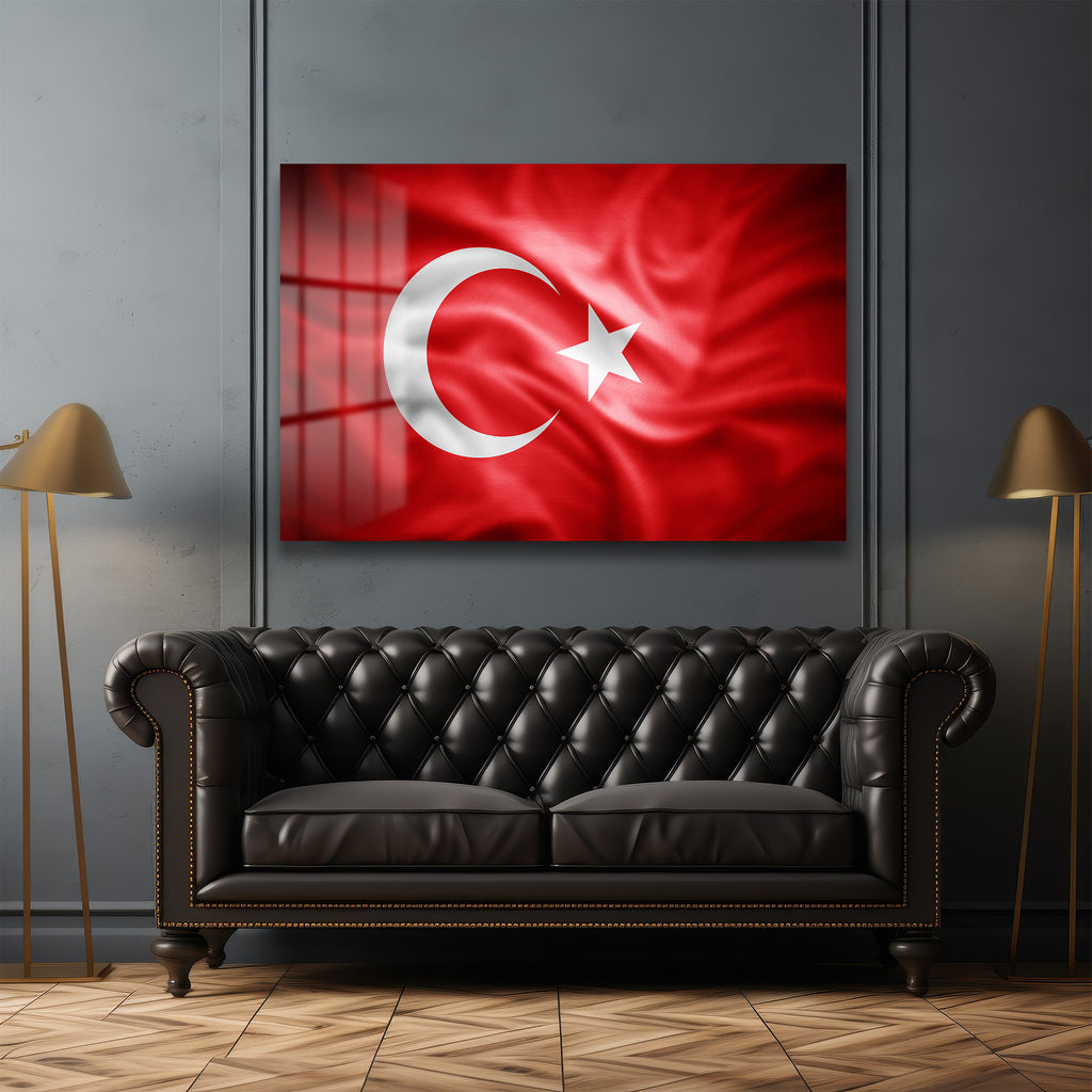 Türk Bayrağı Cam Tablo: Tarihin ve Gururun Duvarınızdaki Yansıması
