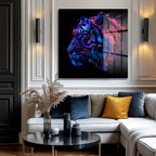 Neon Kaplan Portresi: Enerjik ve Modern Sanat Cam Tablo