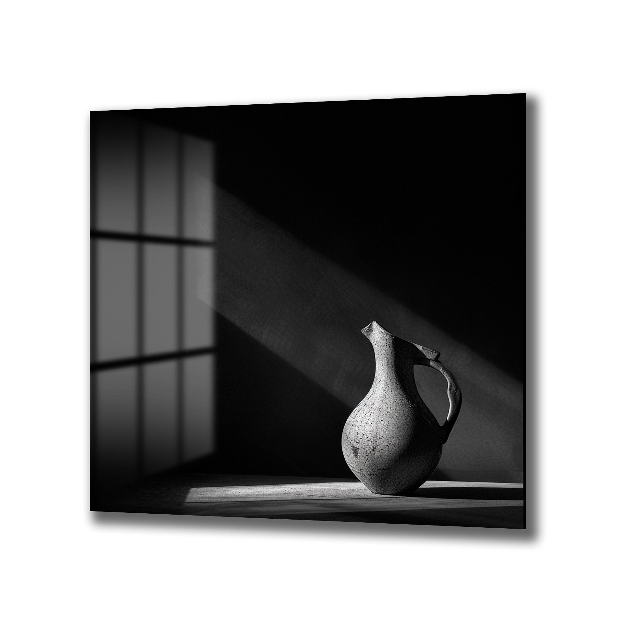 Işık ve Gölgenin Dansı: Minimalist Vazo Cam Tablo