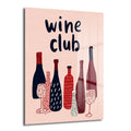 Pembe arka planda 'wine club' yazısı ve stilize şarap şişeleri, kadehleri bulunan modern temperli cam tablo, mutfak ve salon dekorasyonu için ideal.