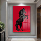 Kızıl Ateş ve Siyah Asalet: Şahlanan At Temperli Cam Tablo