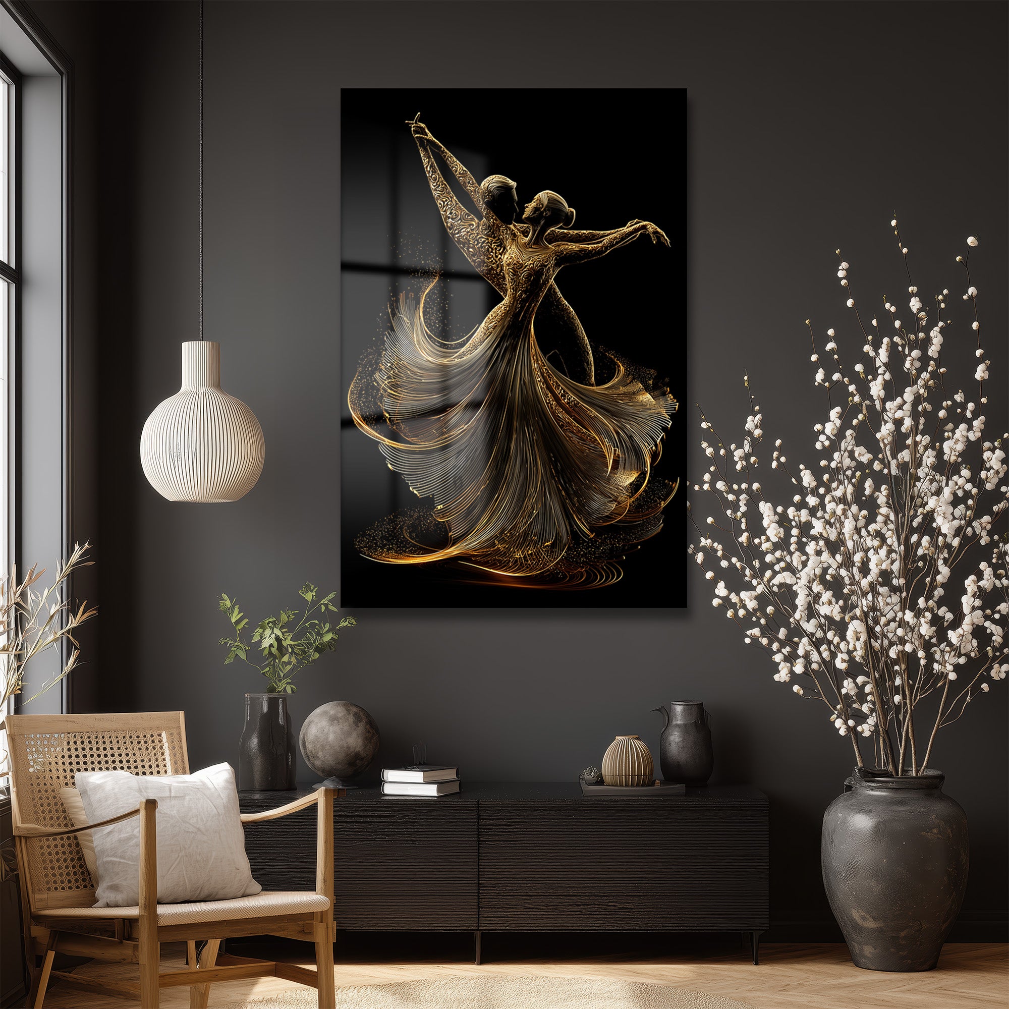 Altın Dans: Zarafetin ve Tutkunun Modern Cam Tablosu