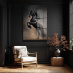 Şaha Kalkan Kara At: Gücün ve Asaletin Temperli Cam Tablosu