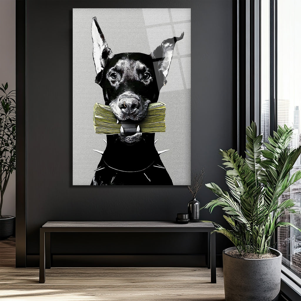 Para Getiren Güçlü Doberman Cam Tablo - Lüks ve Modern Duvar Sanatı