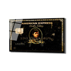 Siyah ve altın renklerde, Scarface filminden Tony Montana'nın görseliyle tasarlanmış, American Express kredi kartı temalı, üzerinde 'Hustle Edition' ve 'The World Is Yours' yazan parlak cam tablo.