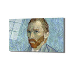 Vincent Van Gogh'un kendine özgü fırça darbeleriyle yapılmış, yoğun ve düşünceli bakışlara sahip sakallı otoportresi. Arka planda dalgalı, hipnotize edici mavi tonları ve Van Gogh'un turuncu-kızıl sakalı ile cam tablo üzerindeki bu eser, Post-Empresyonist tarzın gücünü sergiliyor.