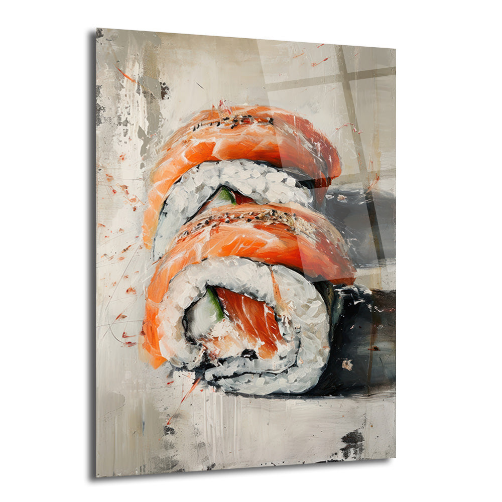 Somon dilimleri ve pirinçten oluşan iki adet sushi rulosunun modern, fırça darbeli bir sanat eseri olarak tasvir edildiği cam tablo. Arka plan açık gri tonlarda, soyut dokulu ve turuncu sıçramalarla hareketlendirilmiş.