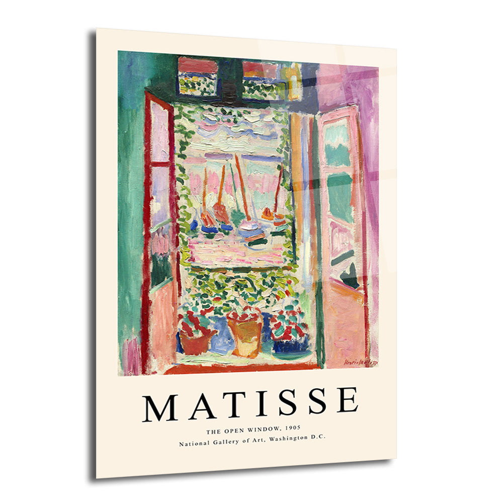 Henri Matisse'in 1905 tarihli 'Açık Pencere' tablosunun canlı renkli cam baskısı. Pencereden görünen denizde yelkenliler, pervazda saksı çiçekleri ve fauvist tarzın belirgin fırça darbeleriyle dolu Akdeniz manzarası.