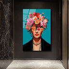 Canlı Çiçeklerle Frida Esintili Modern Portre Cam Tablo