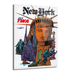 Beyaz arka plan üzerinde, New York şehrinin ikonik yapılarını ve Özgürlük Heykeli'ni gösteren, canlı renklerde vintage TWA seyahat posteri temalı cam tablo. Posterde "New York" ve "Fly TWA" yazıları, bir uçak silueti ve çeşitli şehir simgeleri stilize edilmiş şekilde yer alıyor.