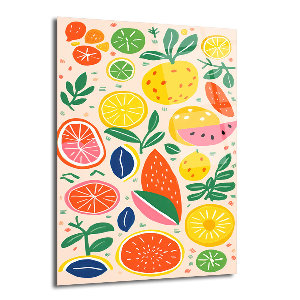 Açık bej zeminde turuncu, sarı, pembe, yeşil ve mavi tonlarında stilize edilmiş portakal, limon, karpuz, ananas gibi tropikal meyve dilimleri ve yaprak motiflerinin bulunduğu, modern ve enerjik bir cam tablo tasarımı.