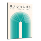 Açık bej zemin üzerinde, üst kısmında 'BAUHAUS Ausstellung 1923' yazan, su yeşili ve turkuaz tonlarında geometrik kemer desenli, minimalist cam tablo.