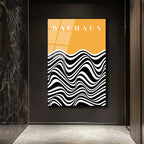 Bauhaus Dalgalar Cam Tablo: Optik Sanatın Modern Dokunuşu
