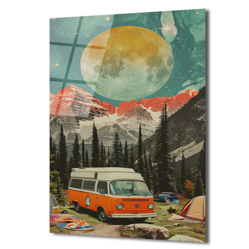 Dev Ay Altında Kamp Macerası Vintage Karavan Cam Tablo