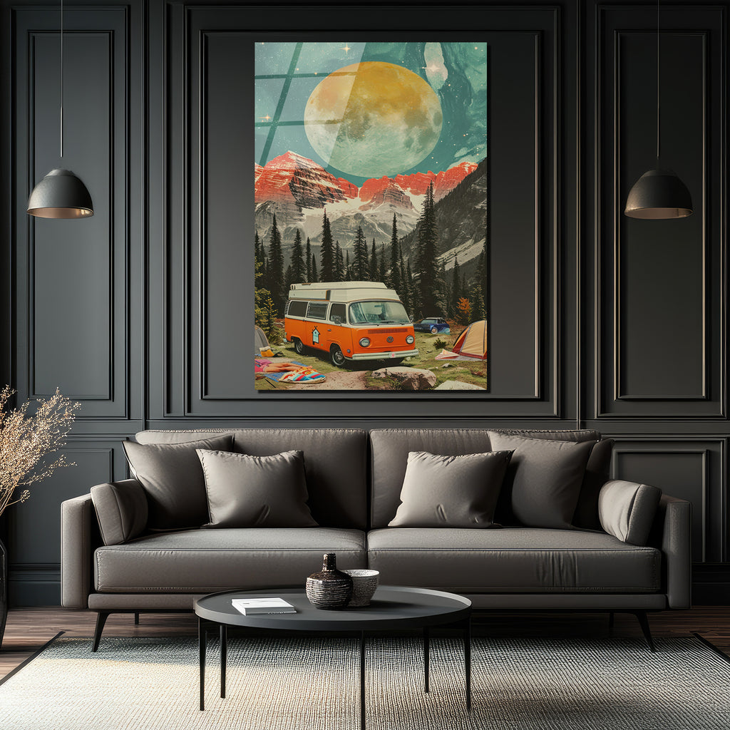 Dev Ay Altında Kamp Macerası Vintage Karavan Cam Tablo