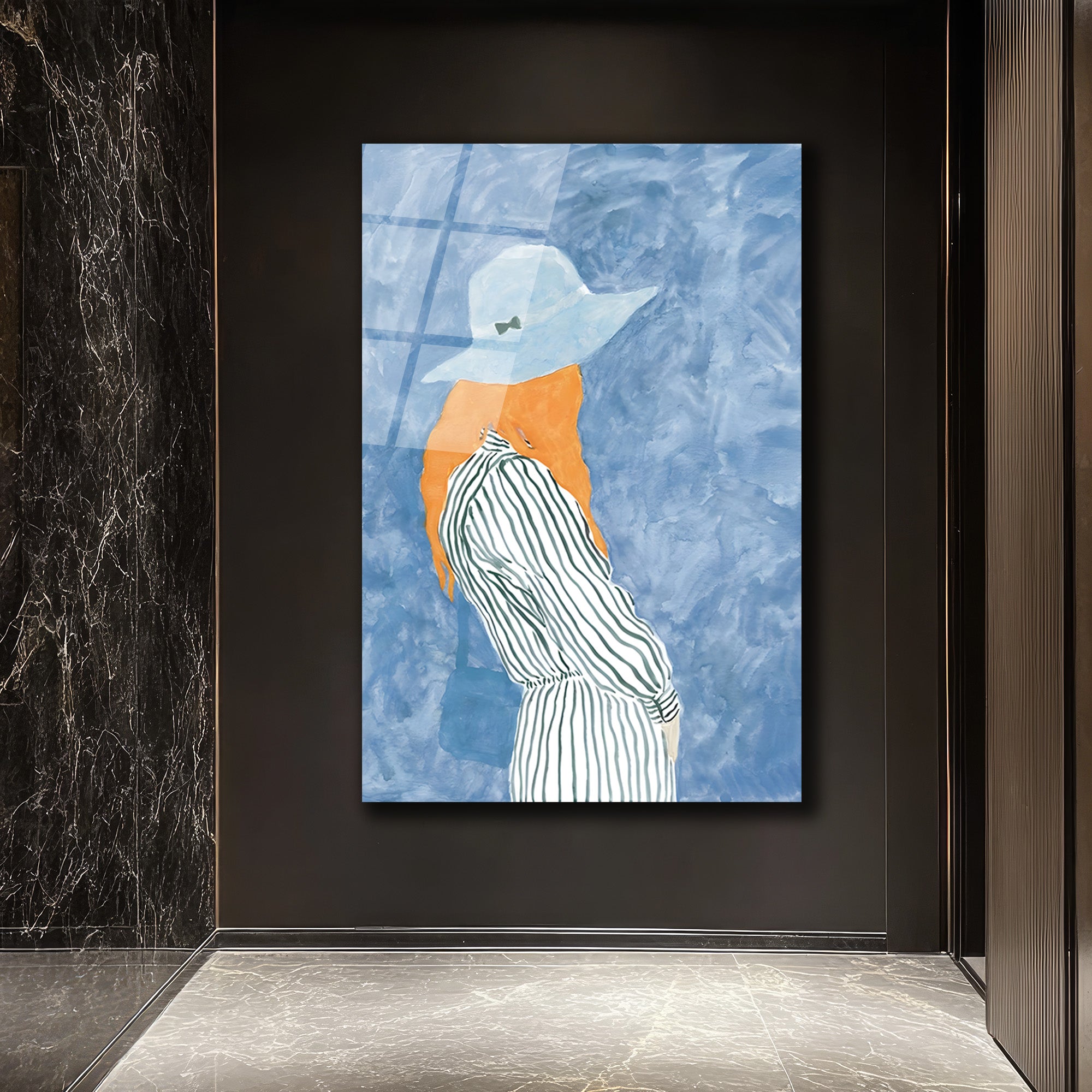 Gizemli Şapkalı Kadın Modern Sanat Cam Tablo