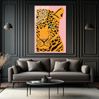 Cesur Bakış: Pembe Arka Plan Leopard Desenli Modern Cam Tablo