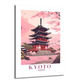 Pembe ve kırmızı tonlarında, Japonya'nın Kyoto şehrindeki geleneksel bir pagoda tapınağının sakura ağaçlarıyla çevrili olduğu illüstrasyon tarzı cam tablo. Tablonun altında 'Kyoto Japan' yazısı bulunmaktadır.