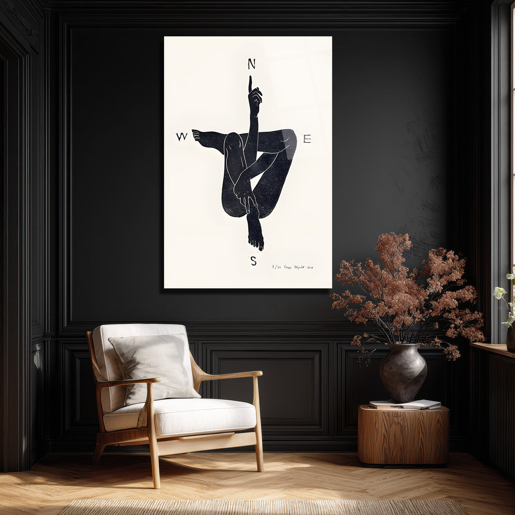 Yönünü Bul: Minimalist Pusula İnsan Figürlü Cam Tablo