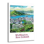 Wellington, Yeni Zelanda şehrinin kuşbakışı renkli illüstrasyonu. Liman, yeşil tepeler, şehir binaları ve tarihi bir yapı gösteriliyor. Postere benzer bir cam tablo.
