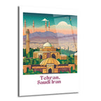 Tehran'ın minareler, camiler ve kubbelerle dolu tarihi siluetini, dağlık arka plan ve renkli gökyüzü ile gösteren modern illüstrasyon tarzı bir cam tablo. Görselde turkuaz, mor, turuncu ve altın sarısı renkler hakimdir.