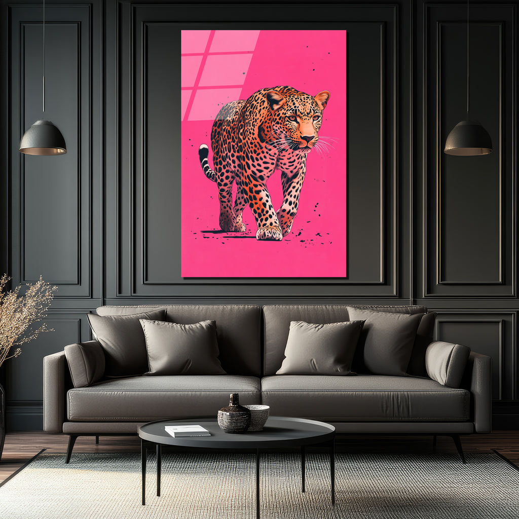 Vahşi Zarafet: Pembe Fonlu Leopar Cam Tablo