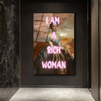 I AM A RICH WOMAN Neon Yazılı Klasik Portre Cam Tablo