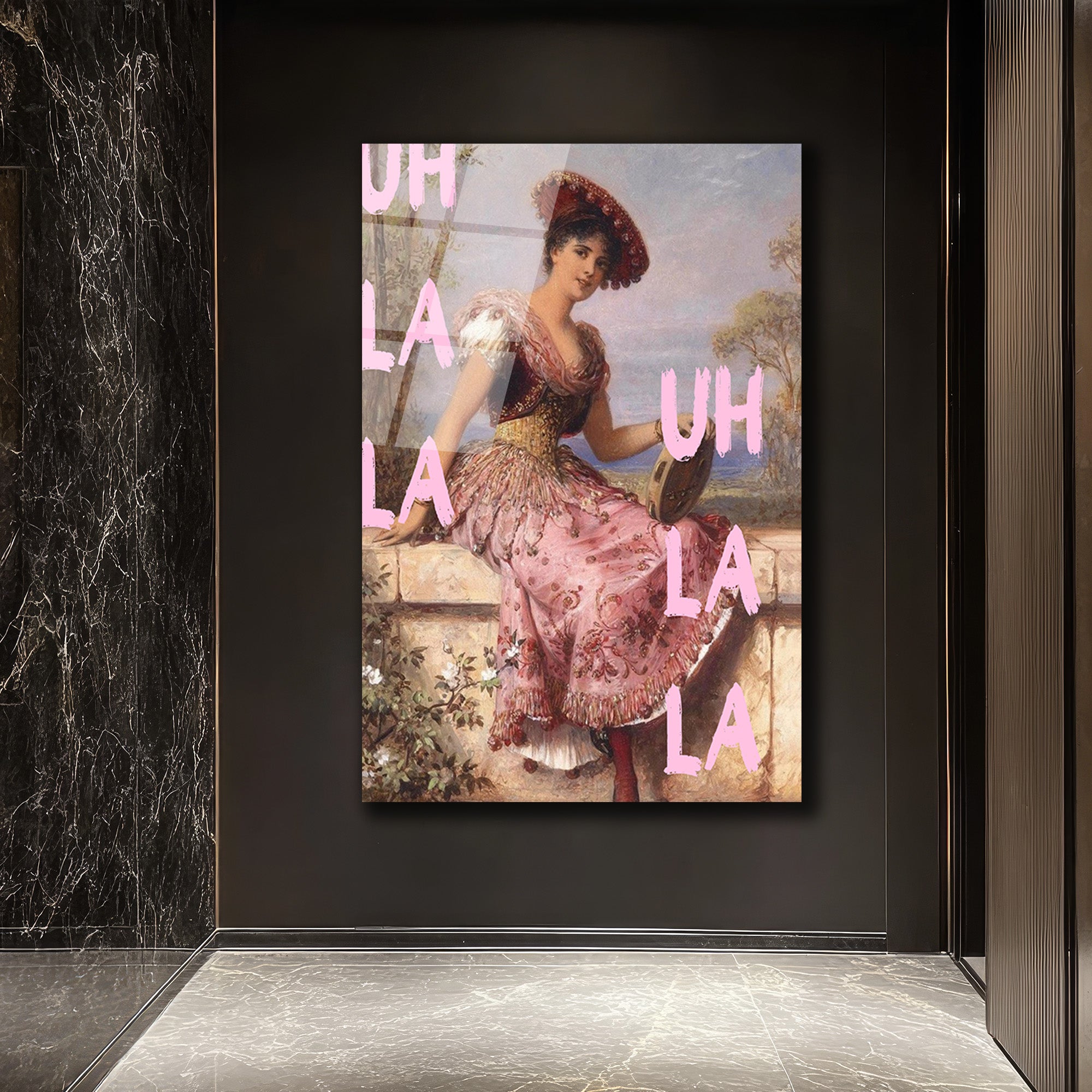 Uh La La Pembe Detaylı Klasik Sanat Cam Tablo