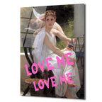 Aşkın Modern Dokunuşu: 'Love Me' Graffiti Sanat Cam Tablo