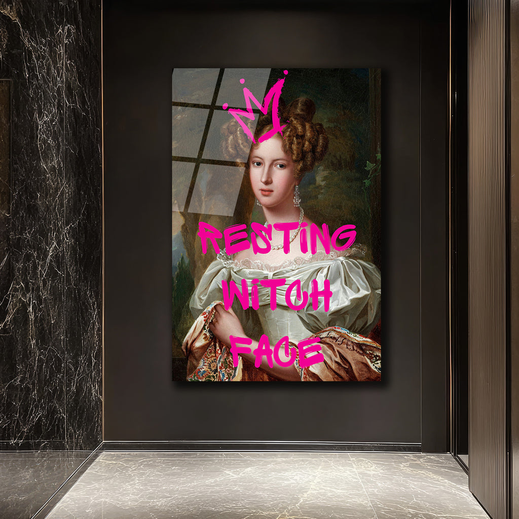 "Resting Witch Face" Temalı İronik Kraliçe Portre Cam Tablo