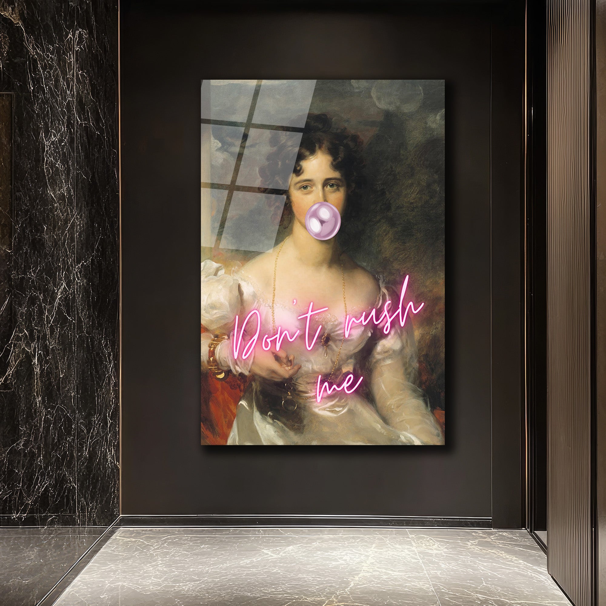 Bana Acele Ettirme Neon Yazılı Klasik Portre Cam Tablo