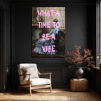 "What A Time To Be A Vibe" Pembe Yazılı Klasik Kadın Portre Cam Tablo