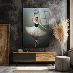 Balerin ve Disko Topu Modern Sanat Cam Tablo