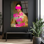 Relax and Enjoy Neon Pembe Graffiti Klasik Portre Cam Tablo