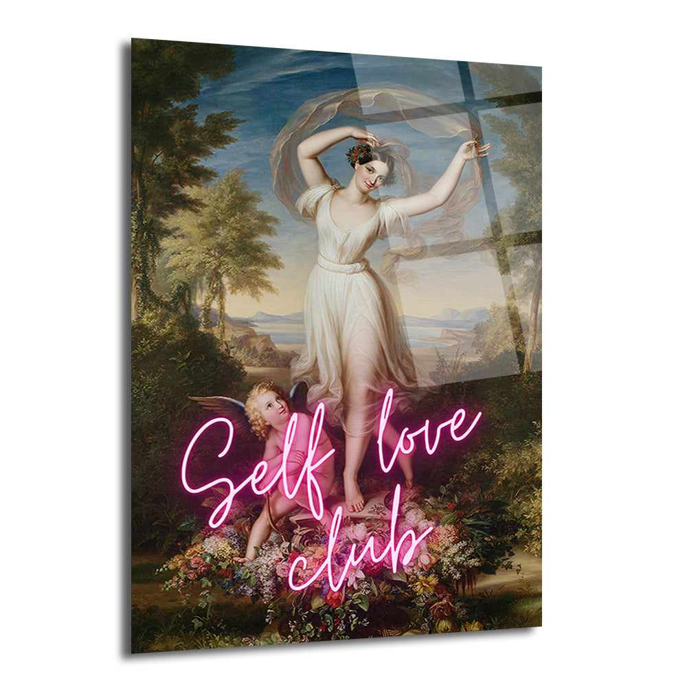 Klasik bir tablo üzerine neon pembe 'Self Love Club' yazısı işlenmiş, beyaz elbiseli dans eden bir kadın ve ona bakan melek figürünün çiçekler arasında betimlendiği parlayan cam tablo.