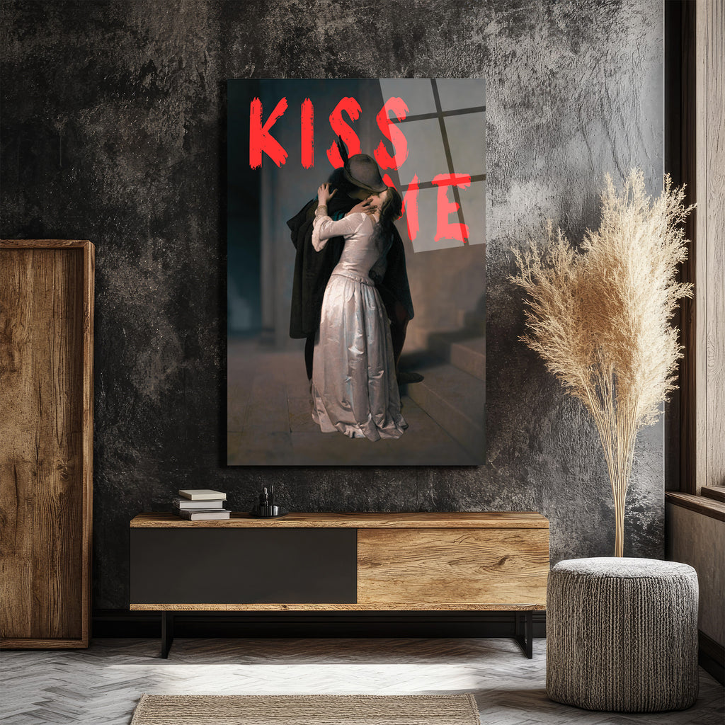 "Kiss Me" Aşkın Ritmi Cam Tablo