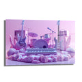 Pastel pembe, lila ve mor tonlarında, davul, gitar, klavye ve mikrofon gibi müzik aletlerinin yer aldığı, rüya gibi bir sahneyi betimleyen 'Rüya Gibi Sahne: Pastel Tonlarda Müzik Aletleri Modern Cam Tablo'.