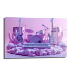 Pastel pembe, lila ve mor tonlarında, davul, gitar, klavye ve mikrofon gibi müzik aletlerinin yer aldığı, rüya gibi bir sahneyi betimleyen 'Rüya Gibi Sahne: Pastel Tonlarda Müzik Aletleri Modern Cam Tablo'.