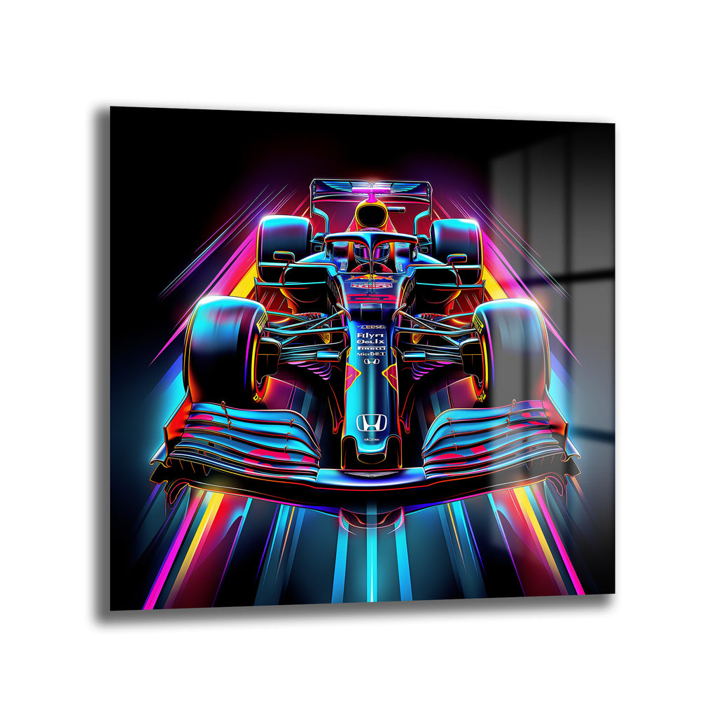 Koyu arka plan üzerinde, neon pembe, mavi, mor ve sarı ışık efektleriyle çevrili, önden görünen parlak ve detaylı bir Formula 1 yarış arabası cam tablo.