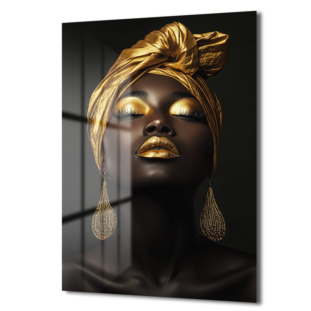 Altın Dokunuşların Büyüsü: Lüks Modern Afro Kadın Cam Tablo